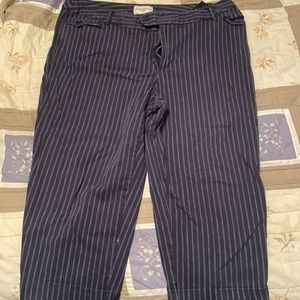 Blue pin stripe capri/cropped pants